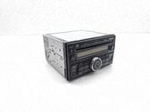Radio / CD-Player / DVD-Player / Navigation