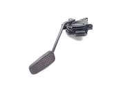 Accelerator throttle pedal