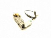 Cerradura de puerta delantera