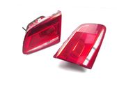 Tailgate rear/tail lights