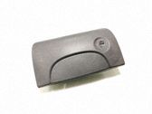 Interruptor para abrir la puerta trasera
