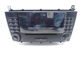 Radio / CD-Player / DVD-Player / Navigation