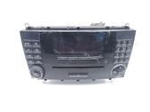 Radio / CD-Player / DVD-Player / Navigation