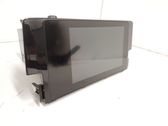 Radio / CD-Player / DVD-Player / Navigation