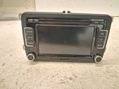 Radio / CD-Player / DVD-Player / Navigation