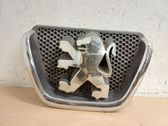 Manufacturer badge logo/emblem