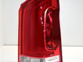 Lámpara de faros/luces traseros