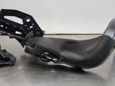 Bisagras del capó/tapa del motor