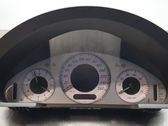 Velocímetro (tablero de instrumentos)