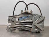 Rear window lifting mechanism without motor