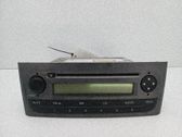 Radio/CD/DVD/GPS-pääyksikkö