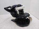 Spare wheel mounting bracket