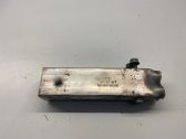 Front bumper mounting bracket