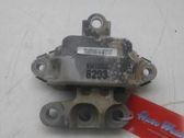 Engine mounting bracket