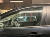 Fenster Scheibe Tür vorne (4-Türer)