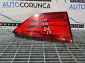 Tailgate rear/tail lights