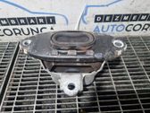 Engine mounting bracket