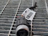 Bouton poussoir de démarrage du moteur