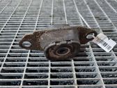 Engine mounting bracket
