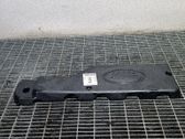 Garniture de capot moteur