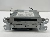 Radio / CD-Player / DVD-Player / Navigation