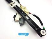 Mécanisme lève-vitre de porte arrière avec moteur