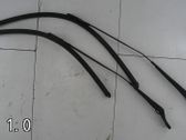 Brazo del limpiaparabrisas delantero