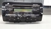 Radio / CD-Player / DVD-Player / Navigation