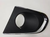 Front fog light trim/grill