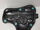 Rear window lifting mechanism without motor