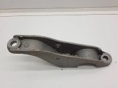 Sway bar bush bracket, front