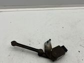 Sensor de altura del nivel de la suspensión neumática trasera