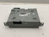 Radio / CD-Player / DVD-Player / Navigation