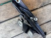 Engine bonnet/hood hinges
