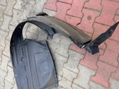 Front wheel arch liner splash guards