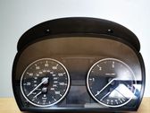 Geschwindigkeitsmesser Cockpit