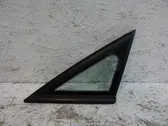 Fenêtre latérale avant / vitre triangulaire (4 portes)