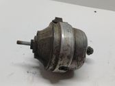 Engine mount bracket