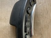 Steering wheel buttons/switches
