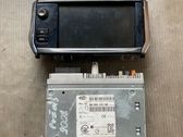 Radio / CD-Player / DVD-Player / Navigation