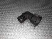 Tuyau de liquide de refroidissement moteur