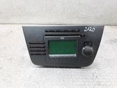 Radio / CD-Player / DVD-Player / Navigation