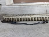 Windshield/front glass wiper blade