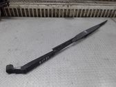 Windshield/front glass wiper blade