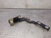 Engine bonnet/hood hinges