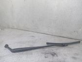 Windshield/front glass wiper blade