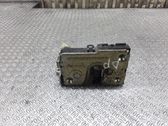 Cerradura de puerta delantera