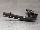 Engine bonnet/hood hinges