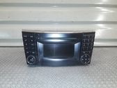 Radio / CD-Player / DVD-Player / Navigation