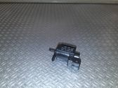 Vacuum valve